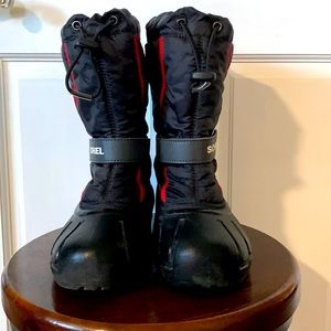 Boys size 4 Sorel Snow Boots